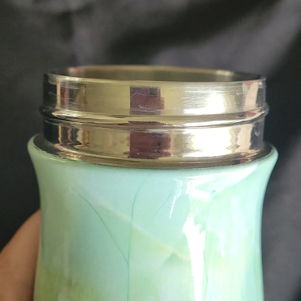 S'well green and yellow marbled hot and cold stainless steel water bottl… - Picture 9 of 15